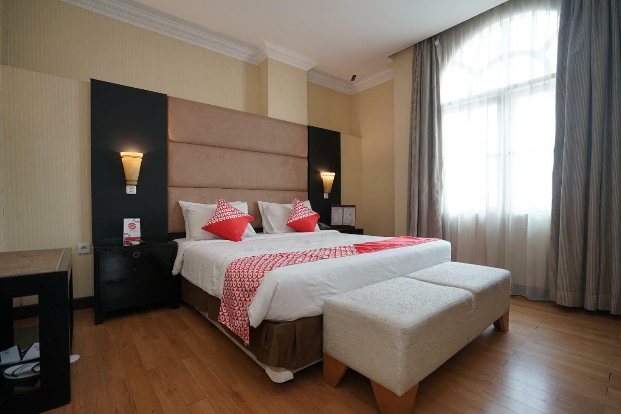 Capital O 1128 Hotel Imara 巨港 外观 照片