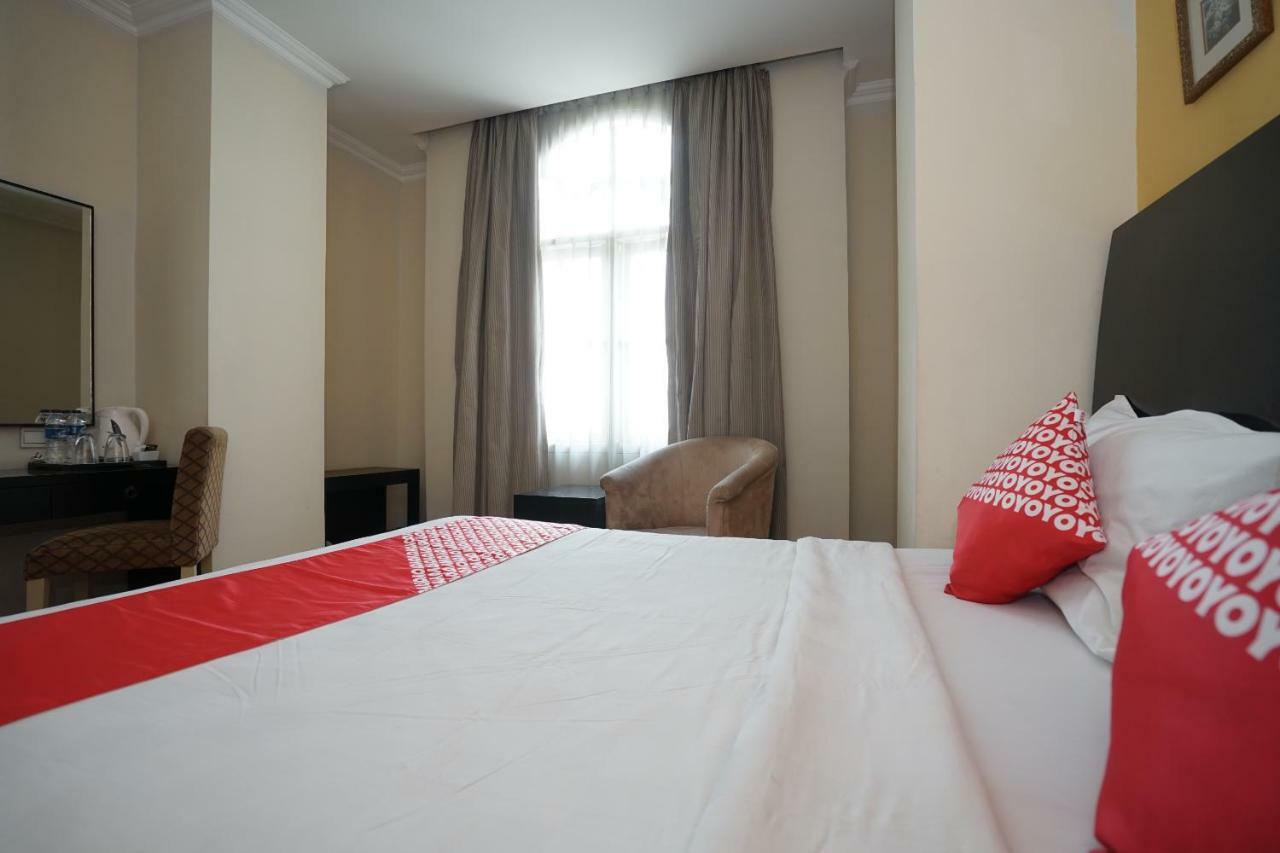 Capital O 1128 Hotel Imara 巨港 外观 照片