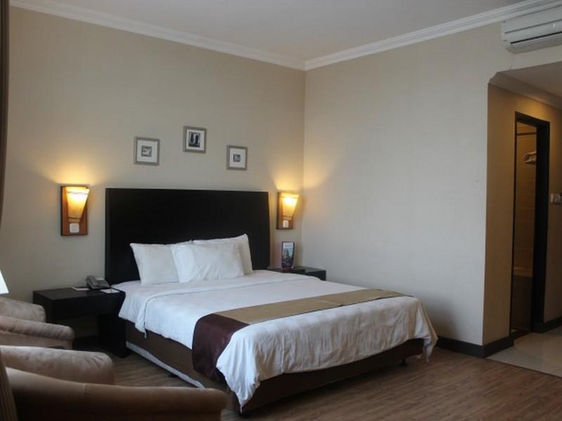 Capital O 1128 Hotel Imara 巨港 外观 照片