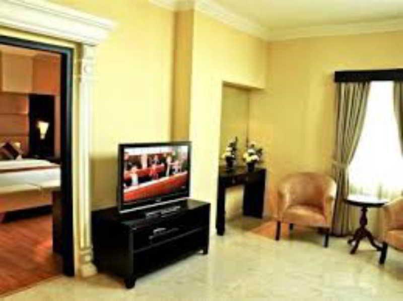 Capital O 1128 Hotel Imara 巨港 外观 照片